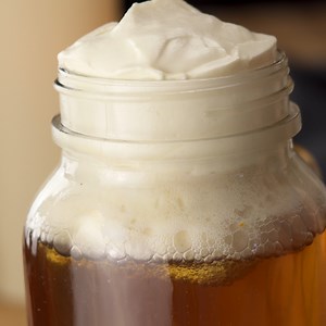 39K views · 30 reactions | Our recipe for Harry Potter Butterbeer tastes just like what they sell at the Wizarding World of Harry Potter. A no-cook method that is SO easy! https://www.favfamilyrecipes.com/butterbeer/ | Favorite Family Recipes | Facebook