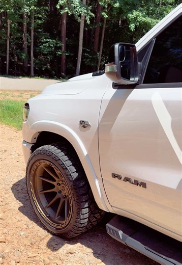 La RAM 1500 Limited y TRX: guía rápida sobre la RAM con 22x12s