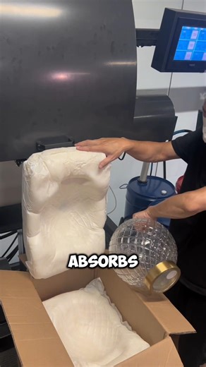 This Foam Packaging Expands and Locks Products In 📦 #PackagingTech #SmartPackaging #Shorts