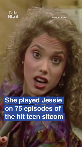 Elizabeth Berkley, 53, stunned during Paris Fashion Week