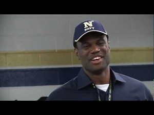 David Robinson Speaks to Navy Football Team