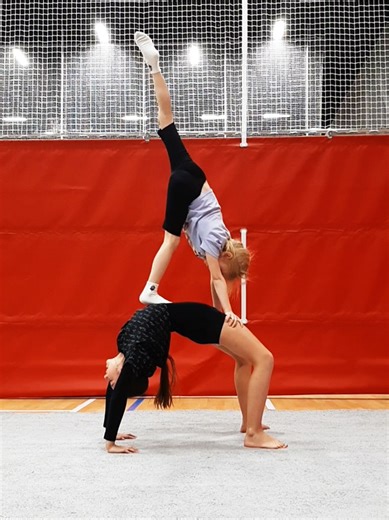 Girl Acro Duo Showcase Amazing Balance Skills