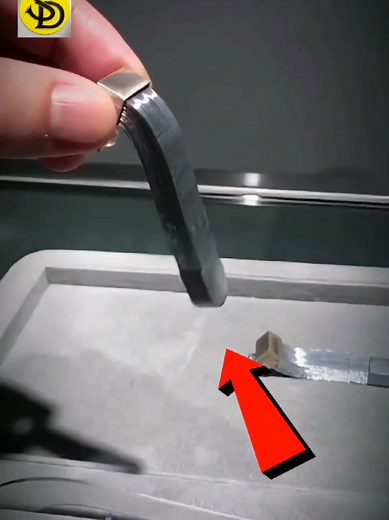 This Is Why Airplanes Use This Special Metal HASHTAGS: #aluminiumhoneycomb #factsreel #explain #science #viralreel