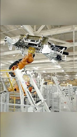 Inside the BMW Factory: How the BMW X7 Is Built!