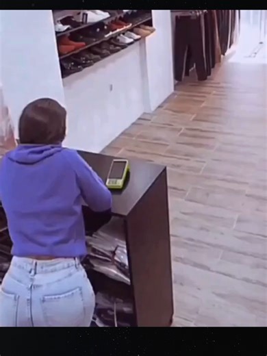 Robo #parati #LoEncontré #fyp #ParaTi#Curiosidad #paratiiiiiiiiiiiiiiiiiiiiiiiiiiiiiii #viral #securitycamera