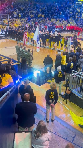 Kenneth Wayne Harris Jr. on Instagram: "Mich vs OSU"