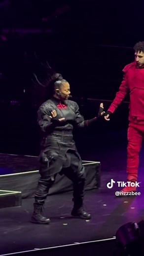 Global icon Janet Jackson danced to her 2008 hit, “Feedback.” #janetjackson #janetjacksonatthebigdome