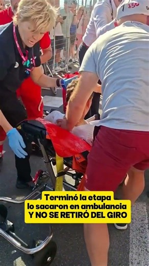 Zana: he crashed, finished the stage devastated, left in an ambulance 🚑 and hasn't withdrawn from...