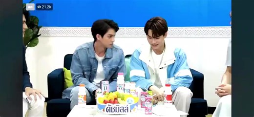 When they asked win which flavor he like and then he turn himself to bright 🤣😂 Broooo this is sus🤫🤭🤭 #BrightWin #ไบร์ทวิน #bbrightvc #winmetawin #snowballpower #Cloud9Ent | Bai_win