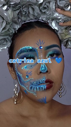 empezamos con los maquillajes de catrinas de este año 💙🩵 #maquillaje #catrinamakeup #diademuertos