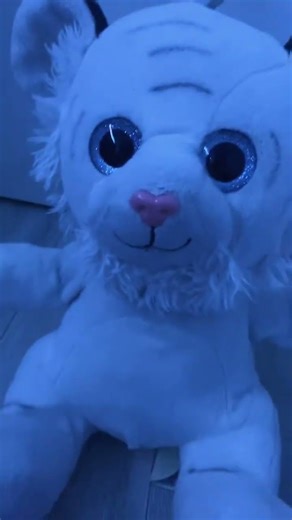 Smiling critters + SpongeBob + poop + Freddy Fasbder 😂😂😂😂￼￼