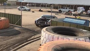 AGROXA Smokes out Collie Motorplex Test day first time skidding the all new blown Injected 360CUBIC inch Windsor. Diff gear change and we are ready for Northern Nats May 2017 in two weeks time 👍🏽🇦🇺 | AGROXA