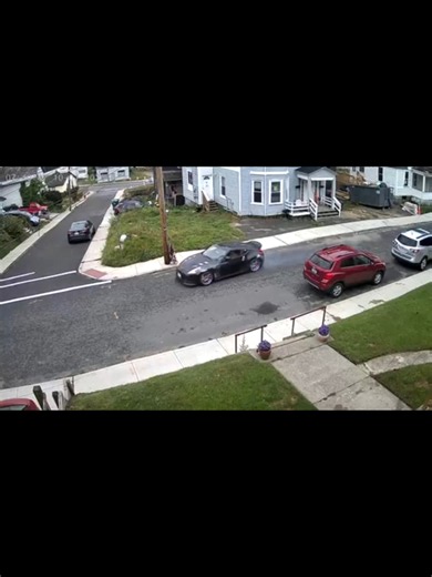 shitty neighbors dude #badneighbors #timetowakeup #goodmorning #jdm #370z