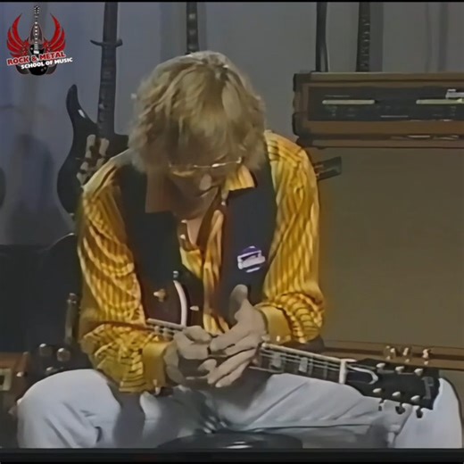 Rock & Metal School of Music on Instagram: "Joe Walsh - Instructional for Guitar Clip 05 Check out my YouTube channel to watch the complete video for FREE You can find the link in my profile. #JoeWalsh #GuitarLesson #RockGuitar #Eagles #JamesGang #GuitarInstructional #ClassicRock #GuitarRiffs #GuitarTone #GuitarTutorial"