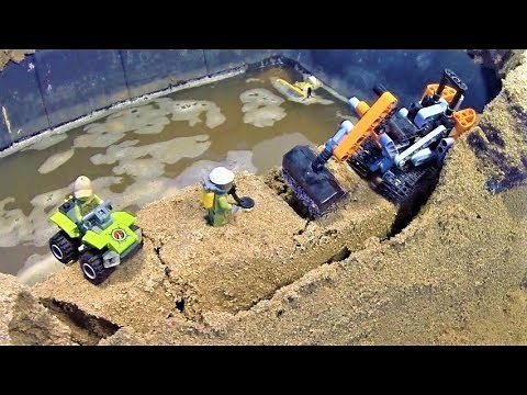 LEGO DAM BREACH - HARD FLOOD DISASTER!