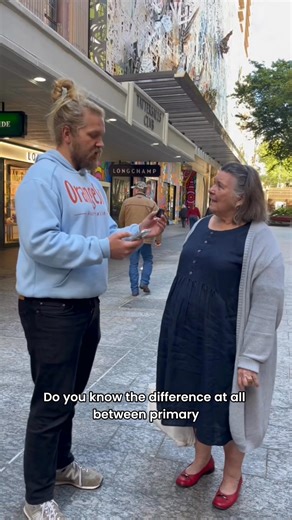 What do most Australians really know about homelessness? We took it to the streets to find out. This October, as we mark World Homeless Day, we’re shining a light on what Australians really know about homelessness. Homelessness is often hidden, and for many, misunderstood. At Orange Sky, we believe education is key to building awareness, growing empathy and sparking meaningful conversations that challenge the stereotypes. By starting these conversations at work, with friends and even in the clas