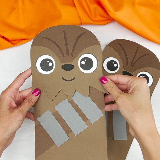 10K views · 317 reactions | 癩 Chewbacca Puppet Craft ✂️ Get the template on the blog | Simple Everyday Mom | Facebook