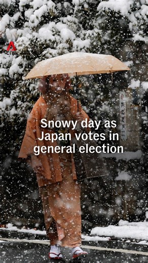 Japan is voting in a general election today amid concerns that record snowfall in much of the country could impact voter turnout. It's unusually snowy in Tokyo, reports CNA's Michiyo Ishida. https://cna.asia/4bN9wCl #japan #japannews | CNA