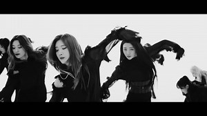 95K views · 1.9K reactions | The rising idol, "LOONA (이달의 소녀)"dropped a new song ! #Butterfly | 1theK (원더케이) | Facebook