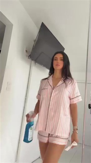 Clean mirror | honhon