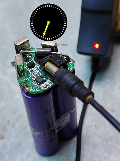 The cordless drill battery won't charge when charging. Here's the solution. #solution #trips #mamas #diy #project