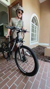 Checking out the ANCHEER e-bike!