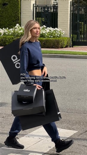 Join now and shop the Black Friday Early Access event. | Alo Yoga