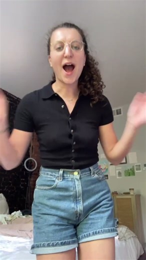 This is the worst try on video of all time #haul #tryon @pacsun #ootd #FriendsReunion