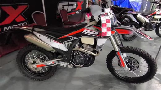 GPXMOTOUK | 2026/7 GPX 300R FSE 🥰This is the NEW 26 model GPX 300r FSE 4 stroke. ⏬💰£5290 on the road !!. We are keeping it real on pricing with no... | Instagram