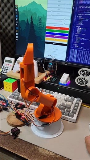 3D printed robotic arm movement assembly test build with and ESP32 microcontroller and PCA9685 servo