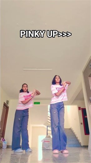 PINKY UP FULL VERSION ‪@katseyeworld‬ 😝😁✨️ #strio #dance #fypシ