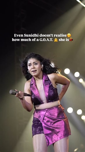 Contentverse Creatives on Instagram: "Sunidhi the GOAT🫢👸👸👸 #queen #sunidhichauhan #sunidhichauhanlive #delhiconcerts"
