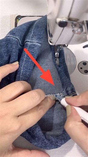 Tips for hemming jeans #sewing #diy