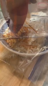 I wanted to share this great tip I learned of recently about preparing the Chile relleno egg batter. Adding less egg yolk will yield a fluffy batter that will Hold its shape and not break down before you are done. I am leaving the link here so you can follow the original recipe, but with the updates. Enjoy! https://pinaenlacocina.com/chiles-rellenos/ | La Piña En La Cocina