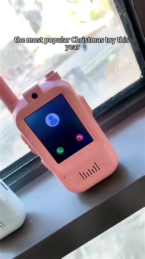 Explore and Communicate! Handheld Kids Intercom, Long - Range and Clear #HandheldKidsIntercom #LongRangeIntercom #ClearCommunication #KidsExploration #OutdoorToys