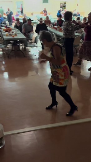296K views · 1.7K reactions | The dance floor is full of senior living community audience members dancing to Andy Goin singing classic country and western music #seniorliving #heartwarming #countrymusic #dancing #aww #sweet #nice #singer #performer #entertainer #music #musician | Andy Goin | Facebook