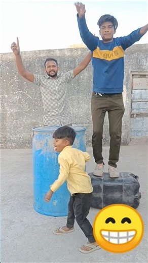 dj maro vage ne boom padi jay 😂🤣 yhjk