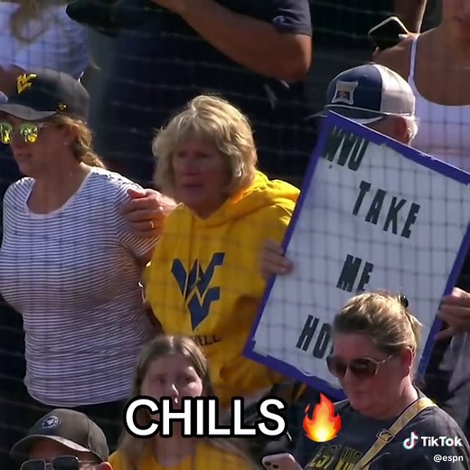 West Virginia sings 'Take Me Home, Country Roads' at Omaha college baseball