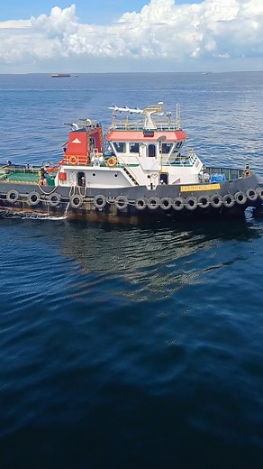 264 reactions · 4 comments | Process Barge alongside & Cargo loading...