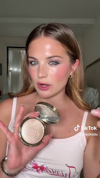 Adriana Lima makeup tutorial! Early 2000s VS angel era💘 #adrianalima #vsangelmakeup #adrianalimamakeup #adrianalima90s #early2000smakeup #smokeyeyetutorialً #smokeyeye #silvereyeshadow