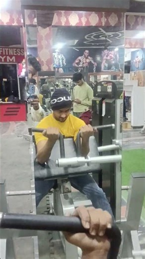 daily gym workout vlog day 1