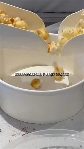 Don’t Skip This Custom Popcorn in Magic Kingdom 🍿
