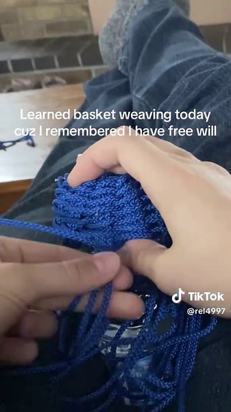 Basket weaving, who knew right? #craft #diy #doityourself #basket #deco #decor #bedroom