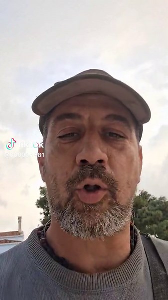 Ο ΤΑΦΟΣ ΤΟΥ ΣΗΜΗΤΗ ΧΩΡΙΣ ΣΤΑΥΡΟ!!!