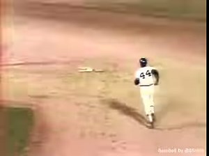 63K views · 1.4K reactions | Today In 1976: Baseball legend Henry Aaron hits career HR #755 with the Milwaukee #Brewers, establishing the all-time HR record! #MLB #History | Baseball by BSmile | Facebook