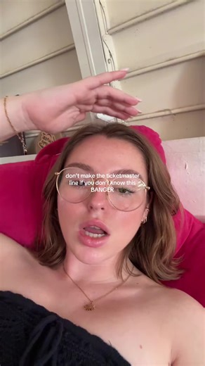 the way that harry sang this one at my show two years ago omg i’m going to cry