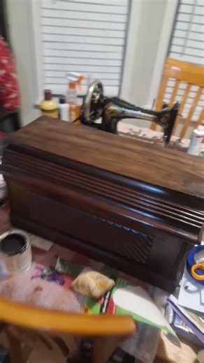 Repairing damaged veneer