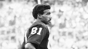 Raiders mourn passing of Warren Wells