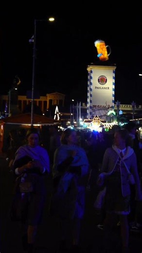 Licht und Musik auf dem Oktoberfest 🎶✨