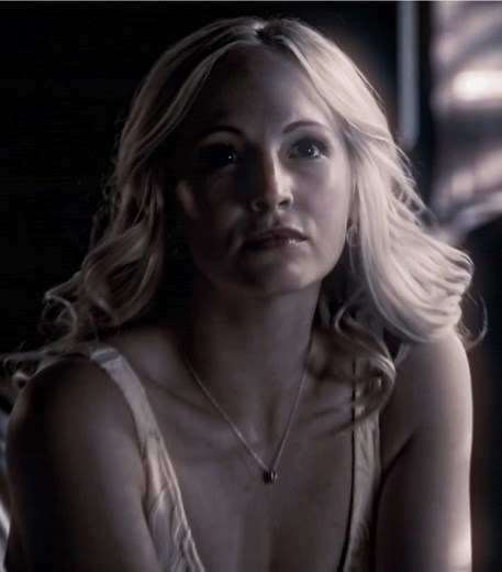 Elena and Caroline: The Dynamics of Friendship in TVD